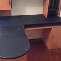 Computer/office desk for sale in Faribault MN by Garage Sale Showcase member haroldthomas393, posted 10/10/2021