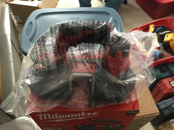 Milwaukee M 12 bandsaw new in box for sale in Perrinton MI