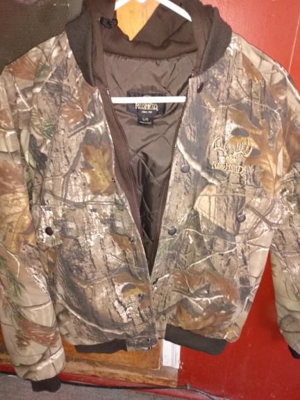 Lg coat for sale in Bent County CO