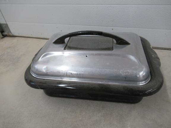 Roaster Pan & Lid for sale in Tipton IA