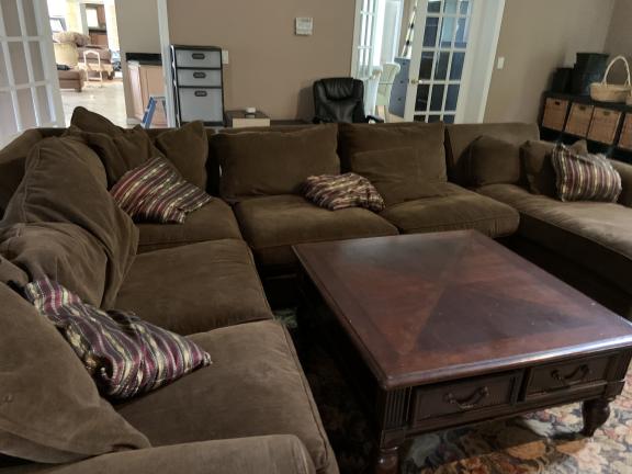 Sectional Couch for sale in Franklin Lakes NJ