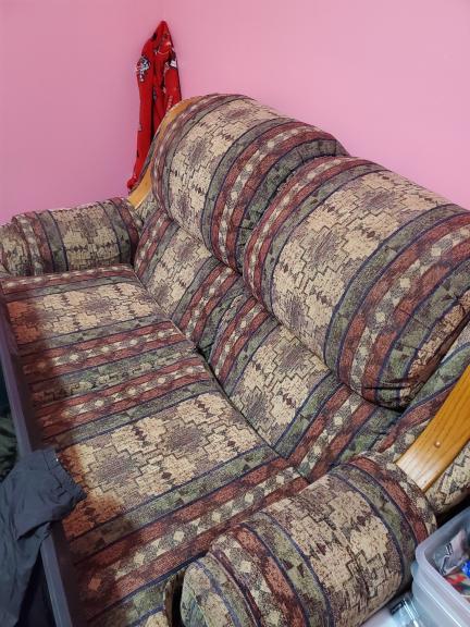 Chair/love seat/ottoman