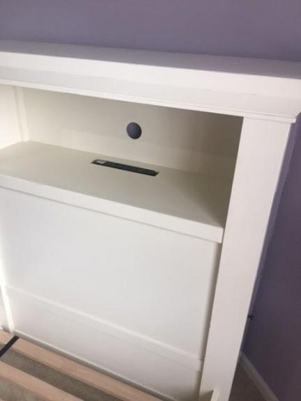 Pottery Barn Oxford Storage Bed (Twin Size)