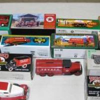 TEXACO ERTL COLLECTIBLES SERIES TRUCKS for sale in Tyler TX by Garage Sale Showcase member SANDFLAT, posted 03/02/2021