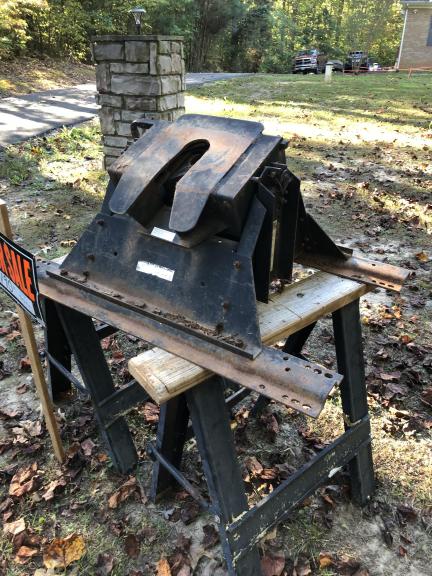 5th wheel hitch
