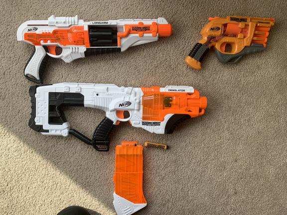 SET OF 3 NERF GUNS - DOOMLANDS SERIES