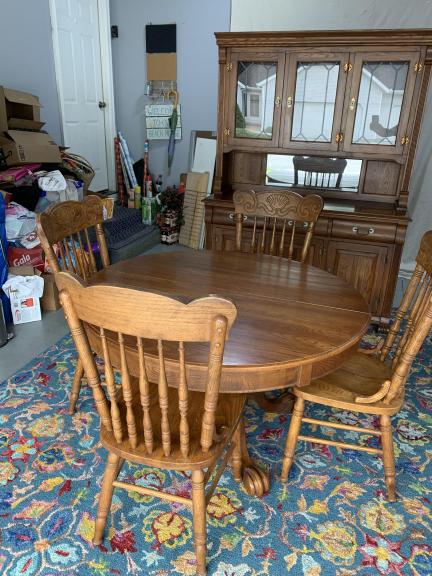Keller Solid Oak Dinning Set China Cabinet and Table w/2 Leaves and 4 Chairs for sale in Holland MI