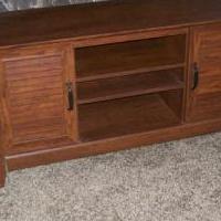 T v stand for sale in Burr Oak MI by Garage Sale Showcase member junkman46, posted 05/02/2022