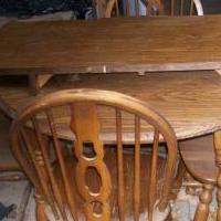 Dinnet set for sale in Burr Oak MI by Garage Sale Showcase member junkman46, posted 05/02/2022