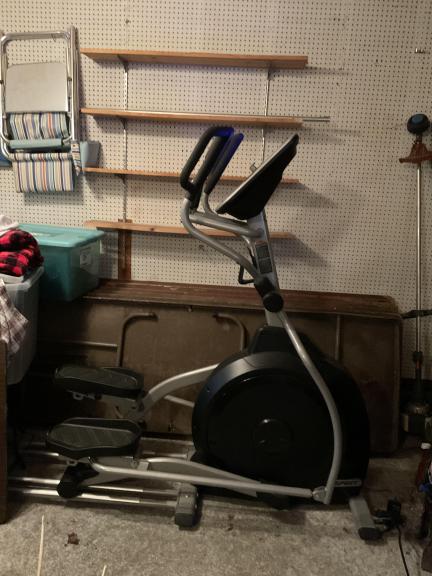 Spirit XE295 Model Elliptical