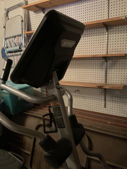 Spirit XE295 Model Elliptical