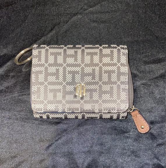 Tommy Hilfiger wallet