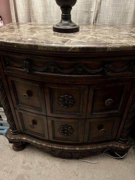 Ashley North Shore King Poster Bed with Canopy