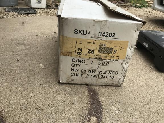 Abrasive blaster Central Pneumatic pressurized 40 lb