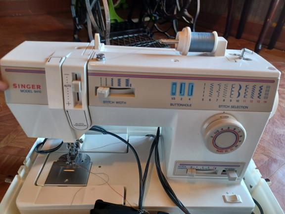 Singer Sewing Machine