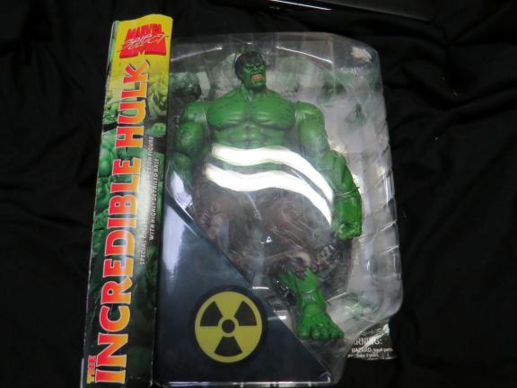 Marvel Diamond Select The Incredile Hulk Legends Action Figure for sale in Granby CO