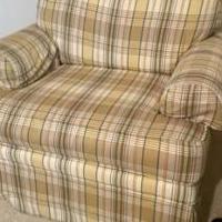 Club Chair for sale in Abilene TX by Garage Sale Showcase member Glenda D. Mascari, posted 07/10/2022