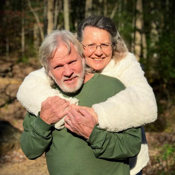 Garage sale in Clayton, Georgia of Garage Sale Showcase Member grandmajunie. 6 items currently listed for sale.