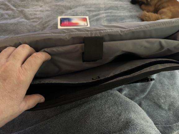 BRAND NEW LAPTOP CARRY BAG