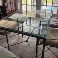 Metal Dining Table and 6 Chairs for sale in Miami FL by Garage Sale Showcase member ctshriner, posted 03/26/2025