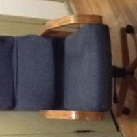 Executive office chair for sale in Norwalk OH by Garage Sale Showcase Member Mscreativity