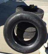 Bridgestone Dueler 18