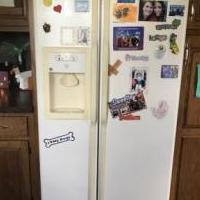 Refridgerator for sale in LANSING MI by Garage Sale Showcase Member Pole Barn Sale