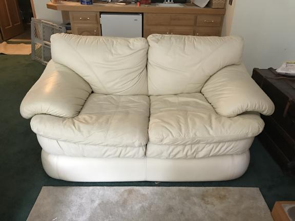 SOFA   AN  LOVE SEAT4