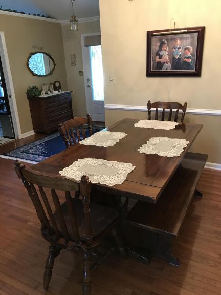Dining room table,chairs, bench & buffet/hutch for sale in Cleveland TN