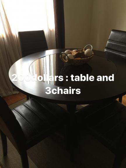 Garage sale in Drexel Hill, Pennsylvania of Garage Sale Showcase Member Bijouti. 8 items currently listed for sale.