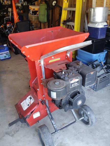troybilt wood chipper and leaf mulcher