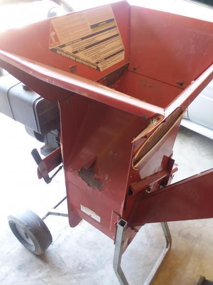 troybilt wood chipper and leaf mulcher