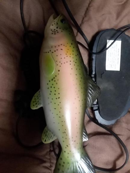 working novelty fish phone