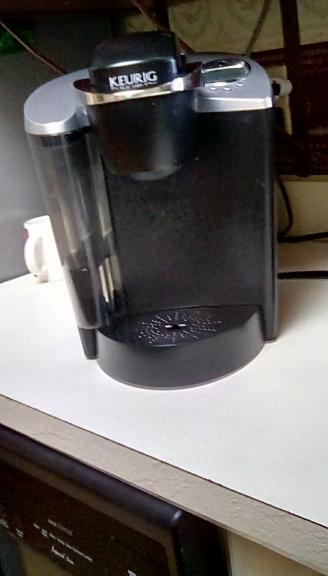 Keyring coffee ☕maker with storage drawer for sale in Brownsburg IN