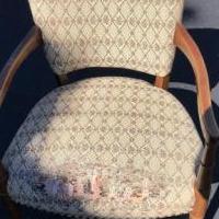 Antique arm chair for sale in Greenbush MI by Garage Sale Showcase member Birder, posted 07/11/2018